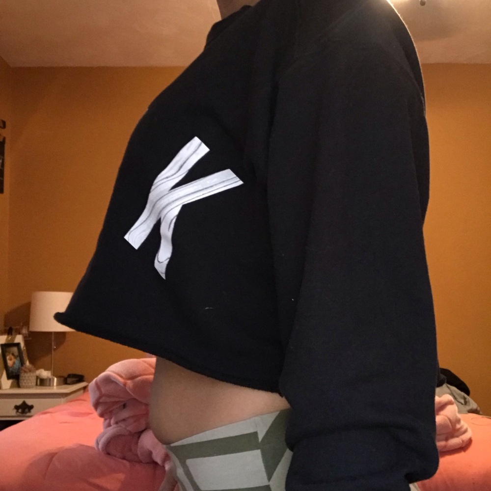 Sweater - Picture 4 of 6
